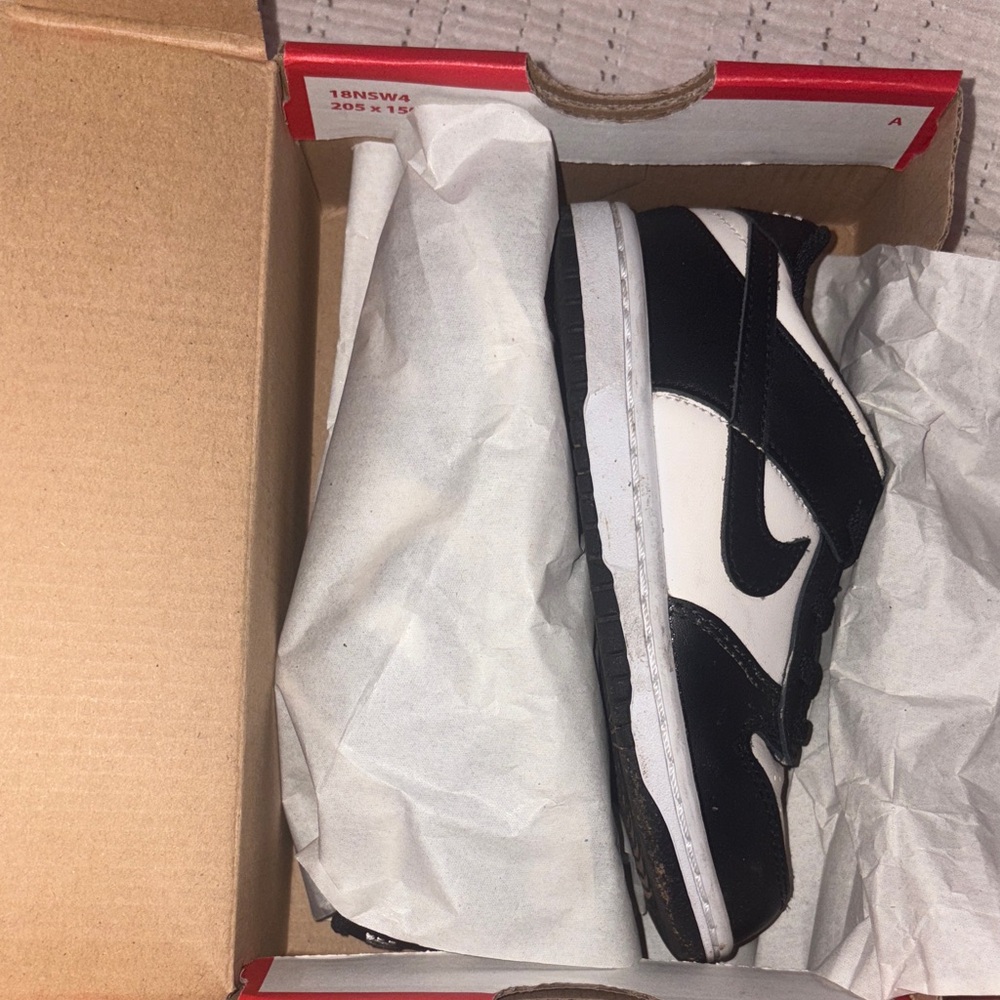 Panda Nike Dunks size 10C kids